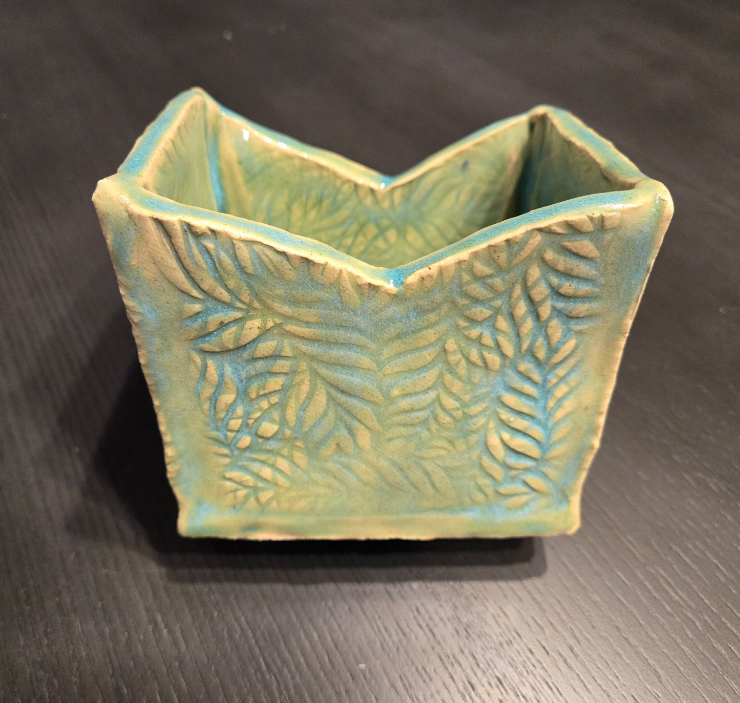 Square vase - 1