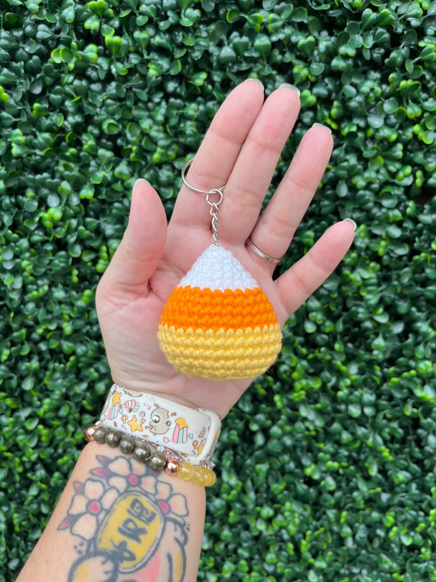 Nerdy Chick Creations - Candy corn keychain classic - 1