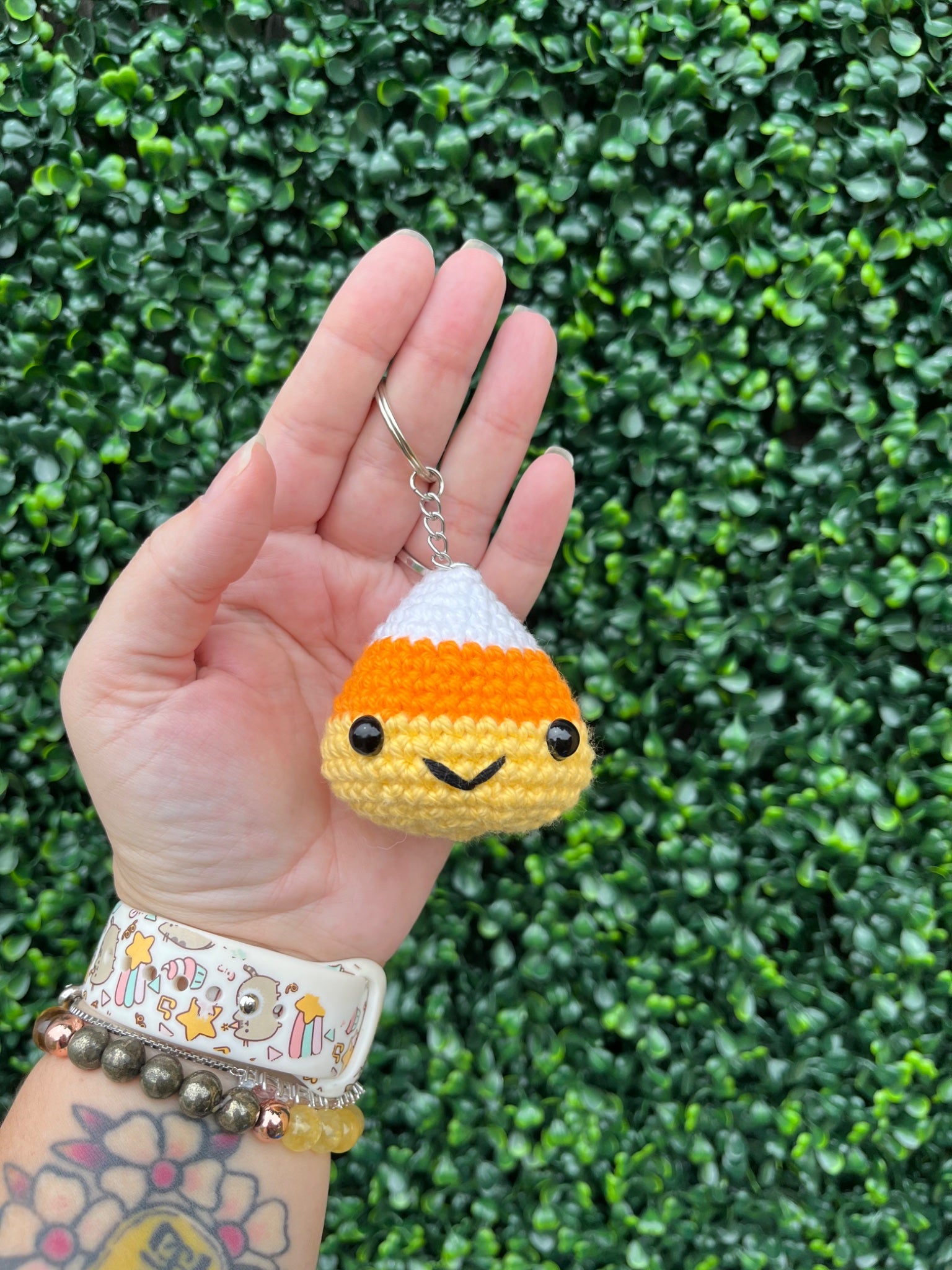 Nerdy Chick Creations - Candy corn keychain classic - 2