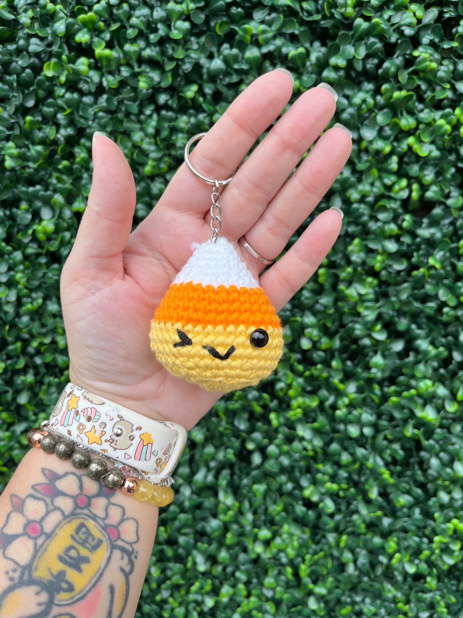 Nerdy Chick Creations - Candy corn keychain classic - 3